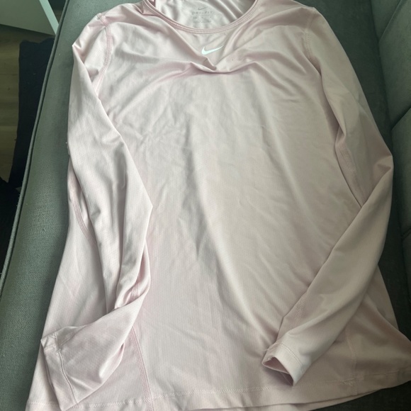 Nike Long Sleeve Top - M - Picture 2 of 4